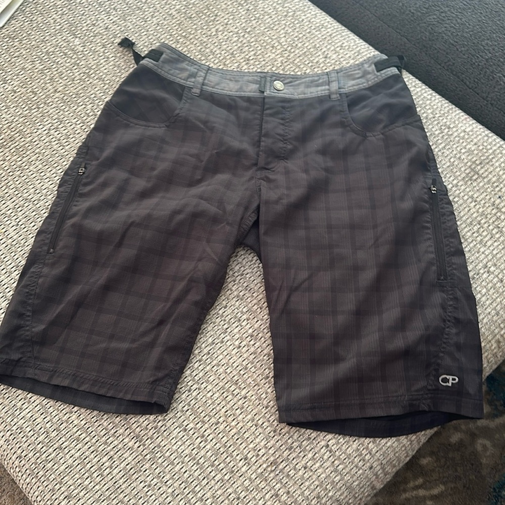Men’s (L) Club Ride Shorts